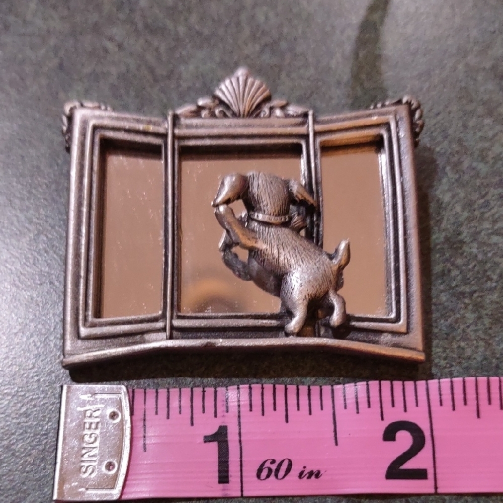 Vintage JJ Jonette Pewter Brooch Puppy Looking at Mirror Signed - Picture 5 of 6